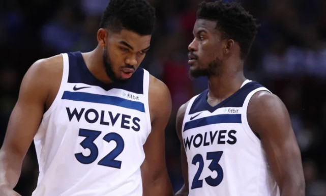 罗马诺：由于铃木彩艳受伤，帕尔马将评估自由市场上的门将（罗马诺：铃木彩艳受伤后，帕尔马将考察自由门将人选）