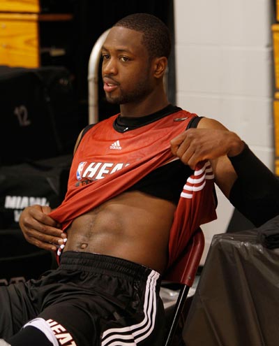 U18国少12月集训名单：魏祥鑫领衔，海外球员姜轶祥在列（U18国少12月集训阵容出炉：魏祥鑫领衔，留洋小将姜轶祥入选）