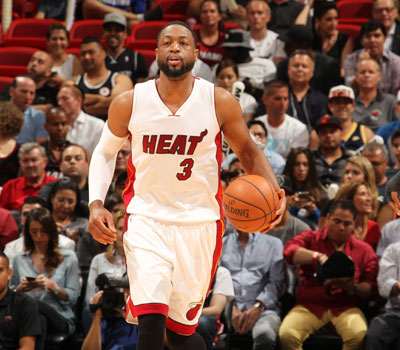 世界杯分组阿根廷好签 梅西超越克洛泽成历史射手王稳了 仅差3球（阿根廷世界杯签运上佳 梅西仅差3球有望超越克洛泽登顶历史射手王）