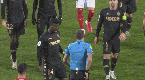 阿斯报预测巴萨首发：克里斯滕森左边卫、拉菲左路、莱万突前