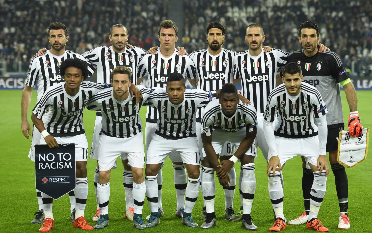 篮球CBA季后赛门票售罄，黄牛加价300%